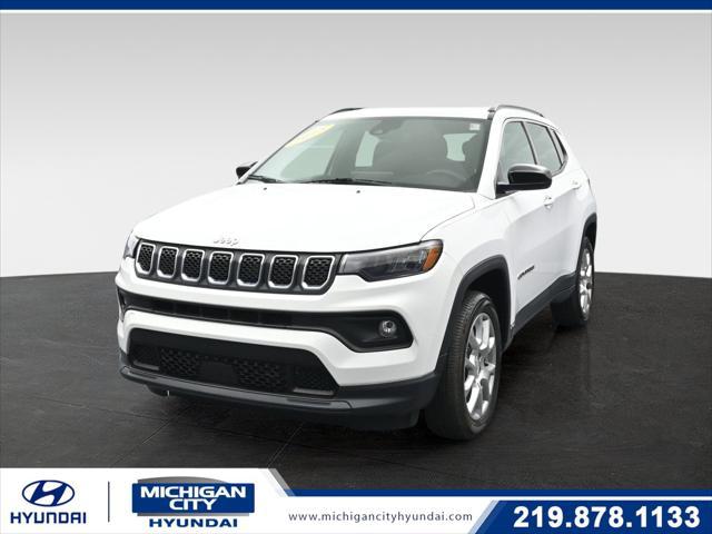2023 Jeep Compass Latitude Lux FWD for sale in MICHIGAN CITY, IN