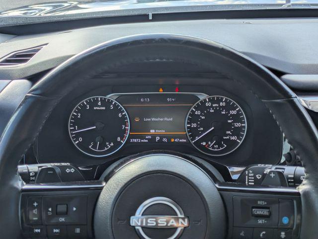 2023 Nissan Pathfinder SL 4WD