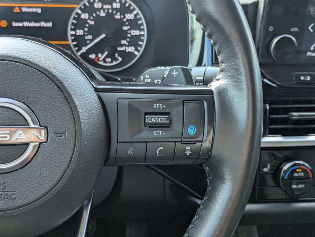 2023 Nissan Pathfinder SL 4WD