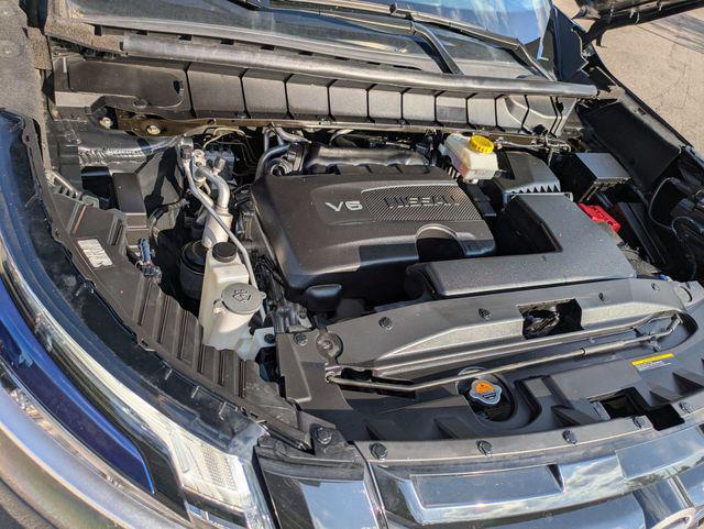 2023 Nissan Pathfinder SL 4WD