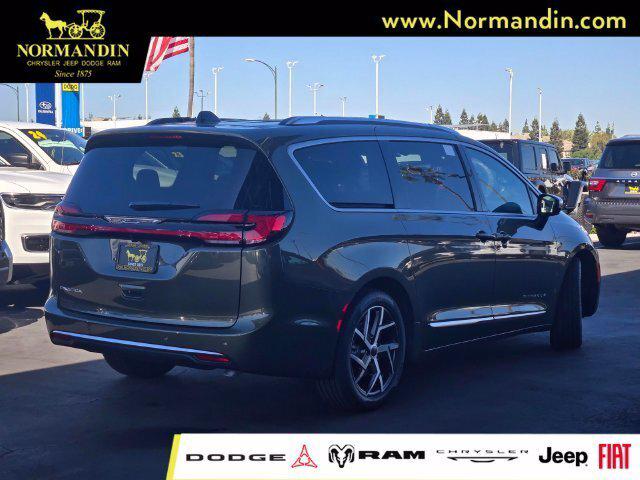 2027 Chrysler Pacifica PACIFICA PINNACLE