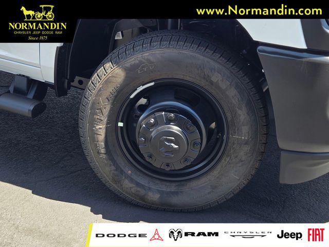 2026 Ram 3500 Tradesman/Big Horn