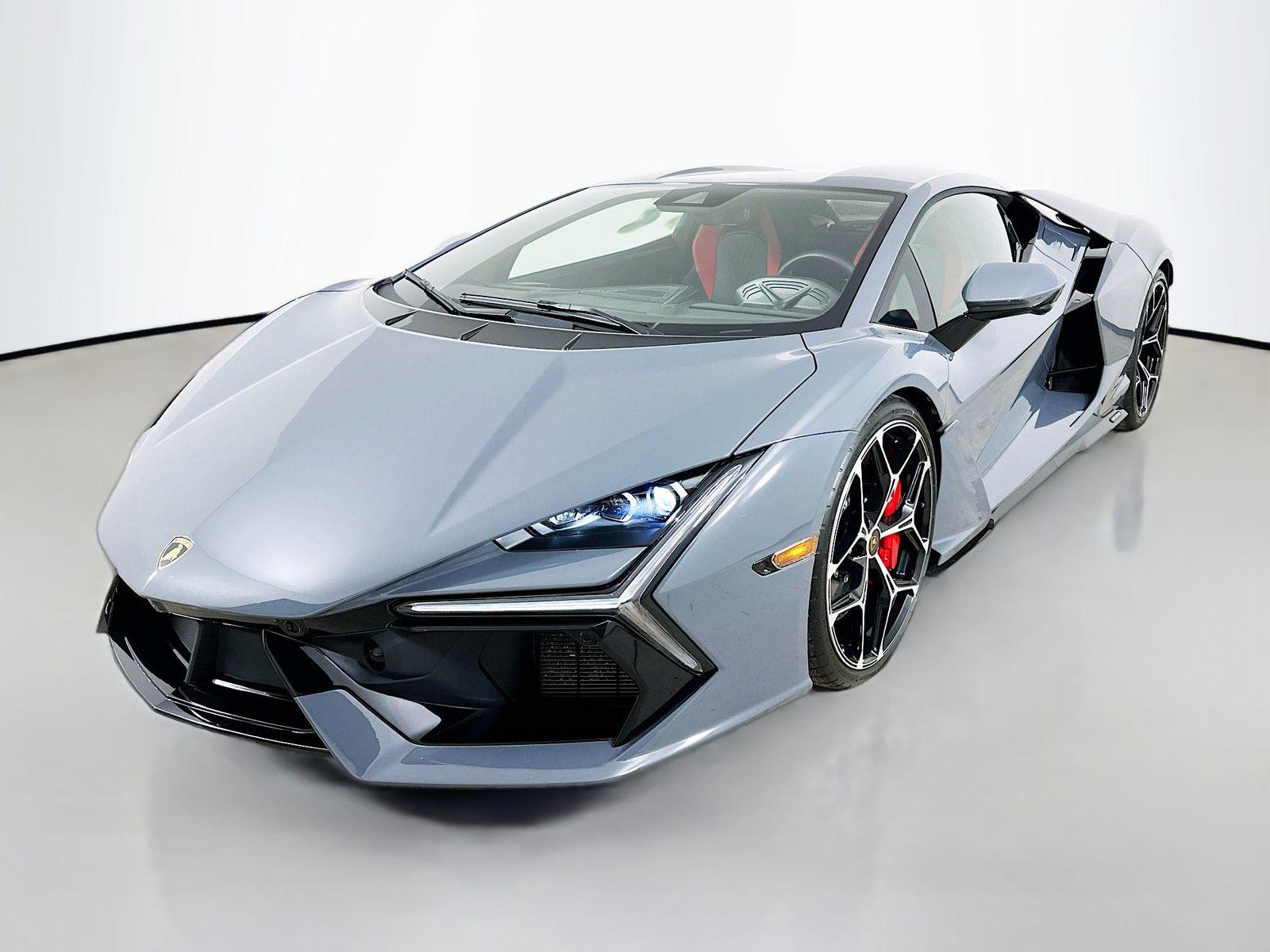 /2024 Lamborghini Revuelto