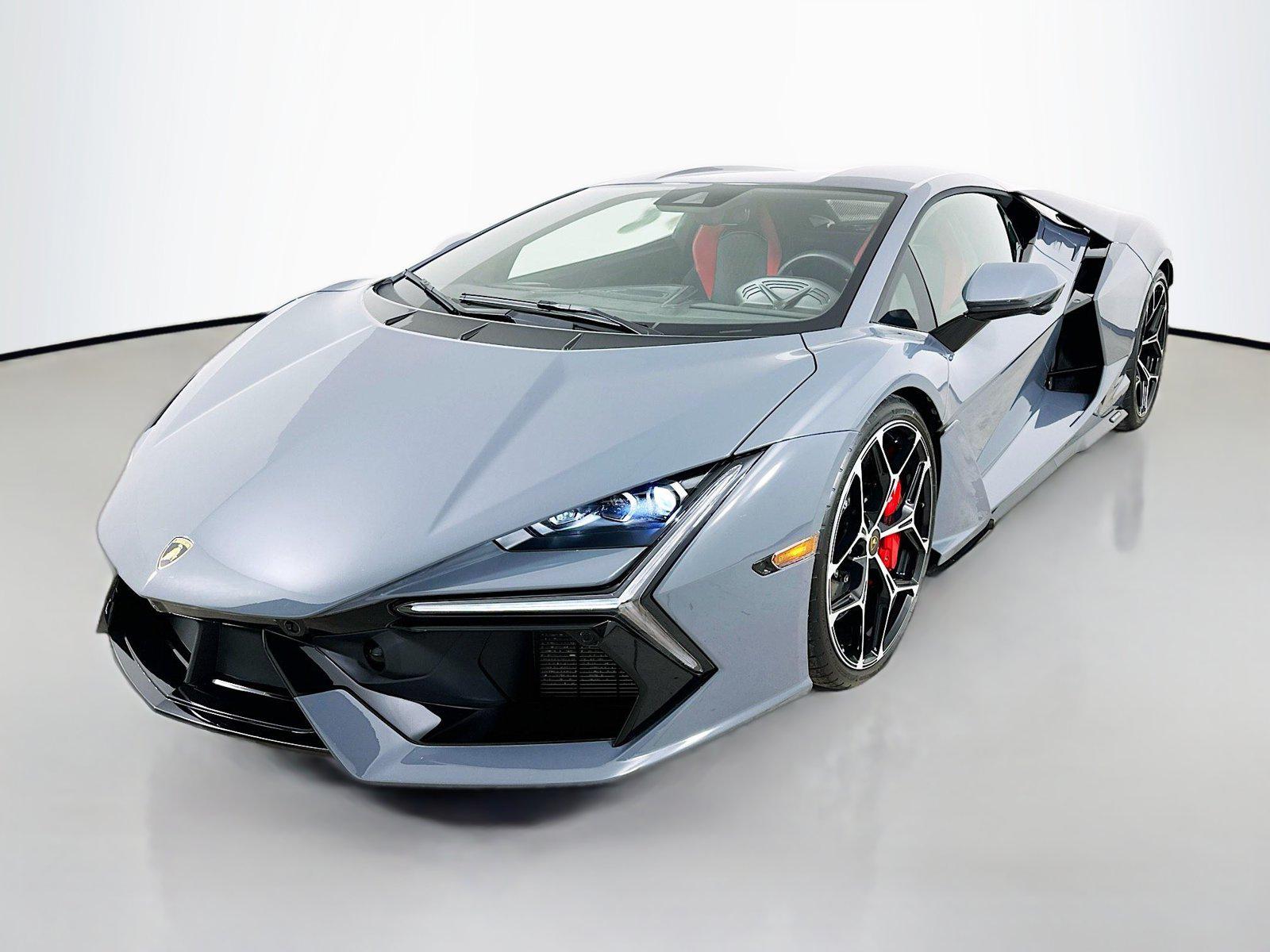 /2024 Lamborghini Revuelto