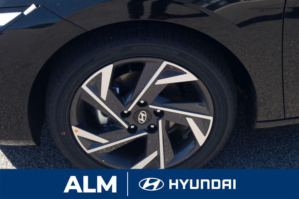New 2026 Black Hyundai Limited image 12