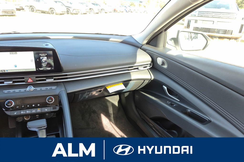 New 2026 Black Hyundai Limited image 19