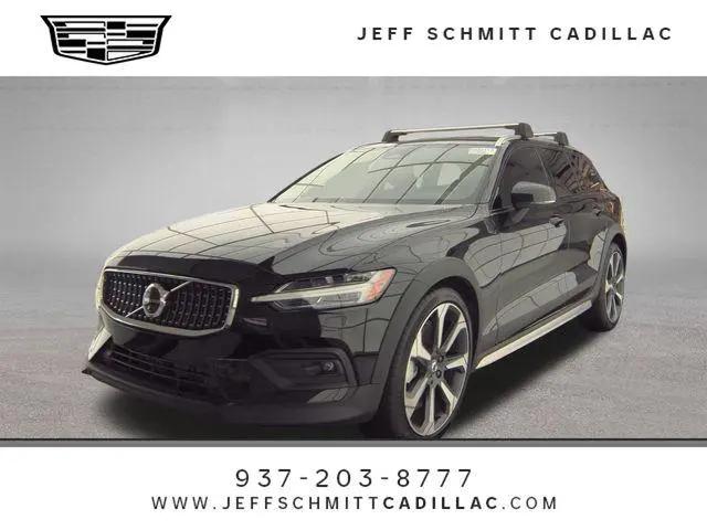 2025 Volvo V60 Cross Country Ultra, B5 AWD Gas (mild hybrid) for sale in Beavercreek, OH