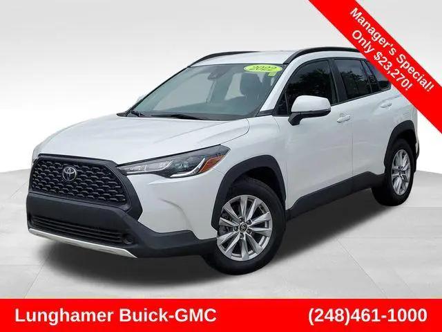 2022 Toyota Corolla Cross LE for sale in Waterford Township, MI