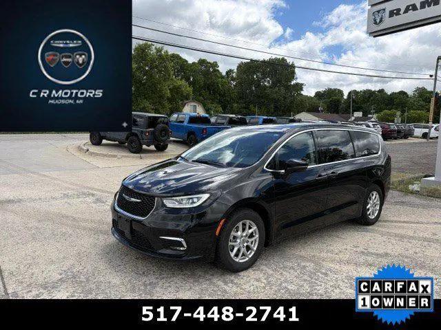 2023 Chrysler Pacifica Touring L for sale in Hudson, MI