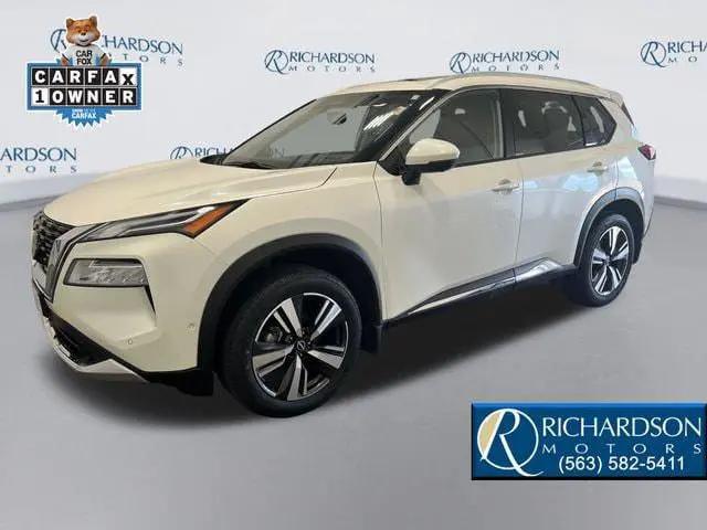 2023 Nissan Rogue Platinum Intelligent AWD for sale in Dubuque, IA