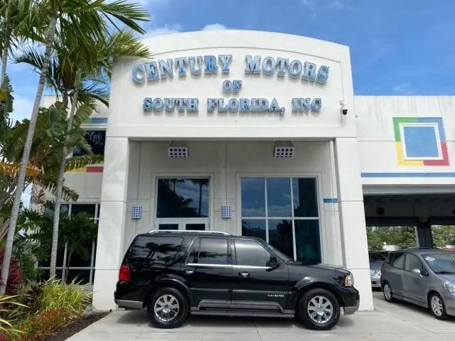 2004 Lincoln Navigator LOW MILES 67 511 SUNROOF for sale in Pompano Beach, FL