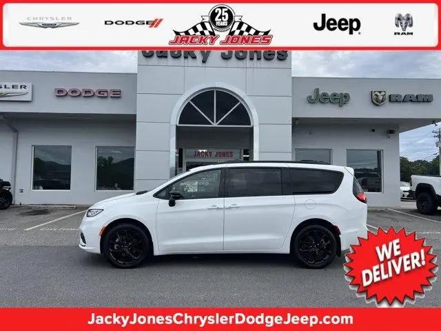 2025 Chrysler Pacifica Limited AWD for sale in Hayesville, NC