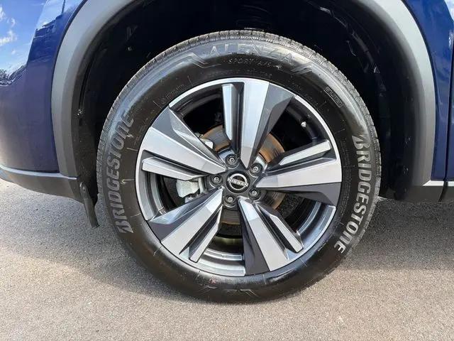 2026 Nissan Rogue SL