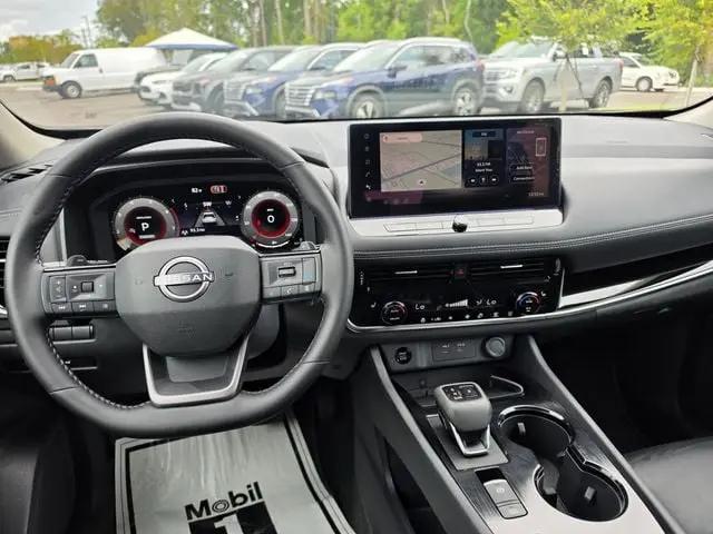 2026 Nissan Rogue SL