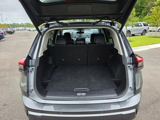 2026 Nissan Rogue SL