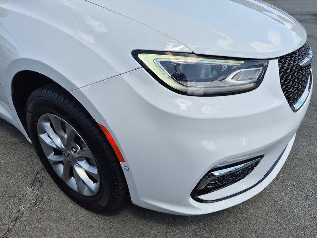 2023 Chrysler Pacifica Touring L AWD