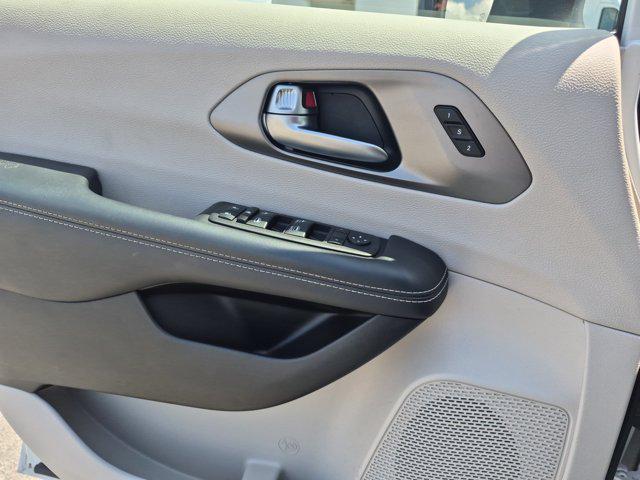 2023 Chrysler Pacifica Touring L AWD