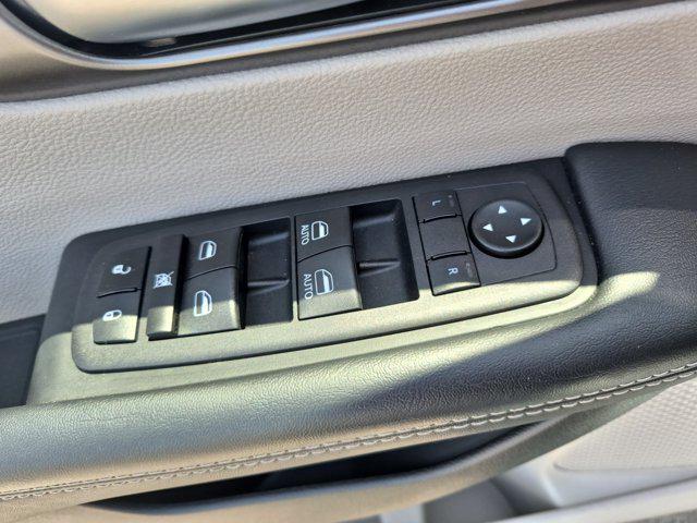 2023 Chrysler Pacifica Touring L AWD