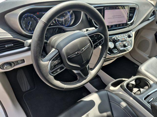 2023 Chrysler Pacifica Touring L AWD