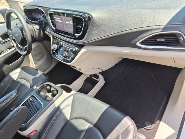 2023 Chrysler Pacifica Touring L AWD