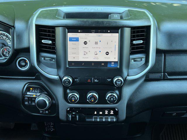 2022 Ram 1500 Big Horn Crew Cab 4x4 6'4" Box