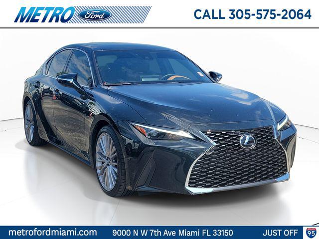 2024 Lexus IS 300 Base for sale in Miami, FL