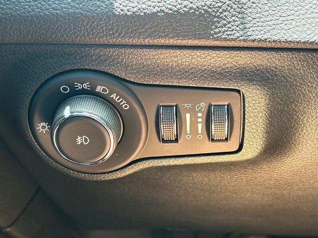 2020 Jeep Compass Altitude FWD
