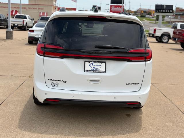 2025 Chrysler Pacifica Limited