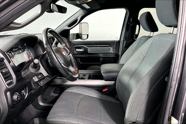 2021 Ram 3500 Big Horn Crew Cab 4x4 8' Box