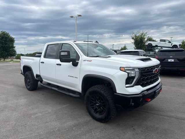 2024 Chevrolet Silverado 2500HD 4WD Crew Cab Standard Bed ZR2 for sale in Kansas City, MO