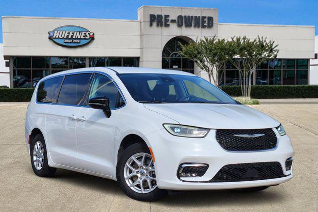 2024 Chrysler Pacifica Touring L for sale in Plano, TX