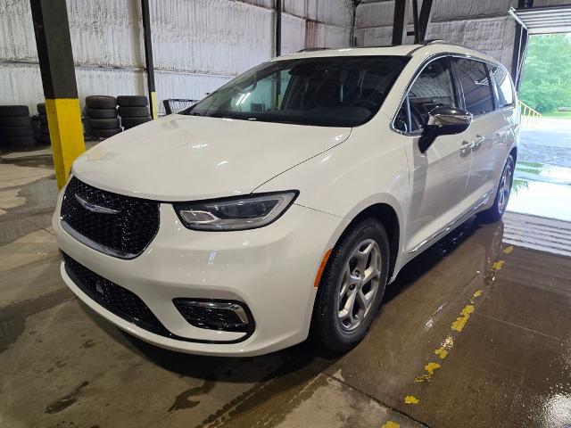 2023 Chrysler Pacifica Limited for sale near Chillicothe, OH