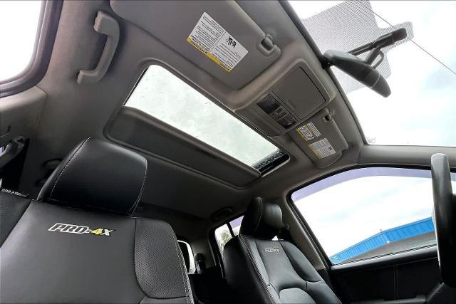 2021 Nissan Frontier Crew Cab PRO-4X 4x4