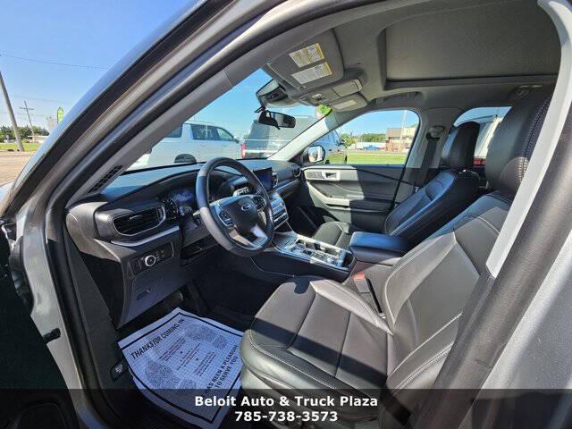2024 Ford Explorer XLT