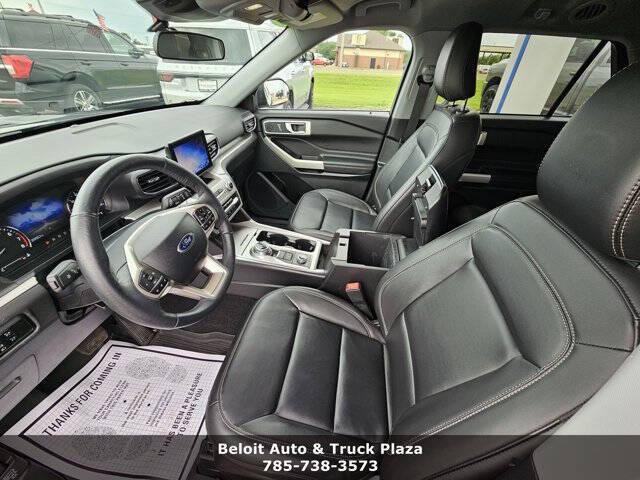2024 Ford Explorer XLT