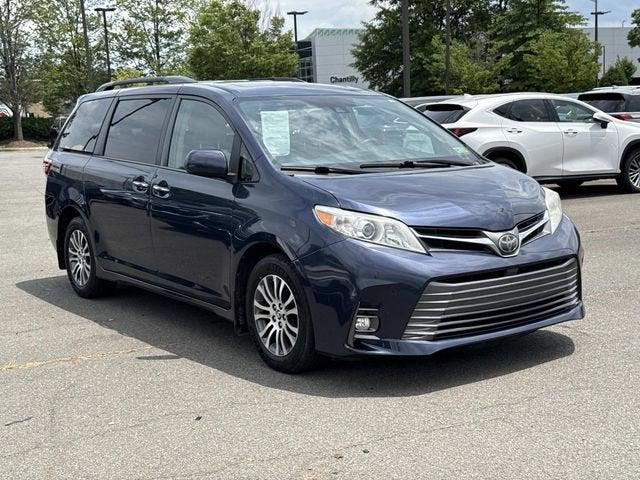 2019 Toyota Sienna XLE 8 Passenger 2019 Toyota Sienna XLE 8 Passenger