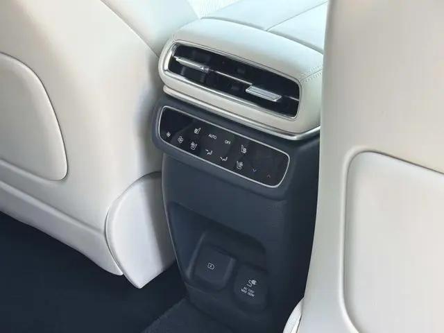 2026 Genesis GV80 3.5T Prestige AWD