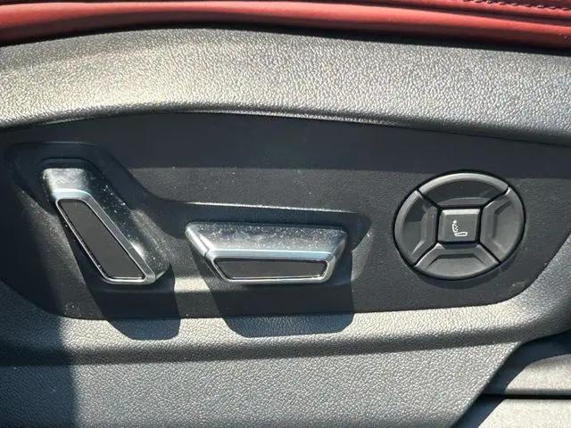 2022 Audi SQ8 Premium Plus TFSI quattro Tiptronic
