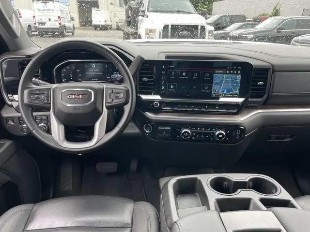 2025 GMC Sierra 1500 4WD Crew Cab Short Box SLT