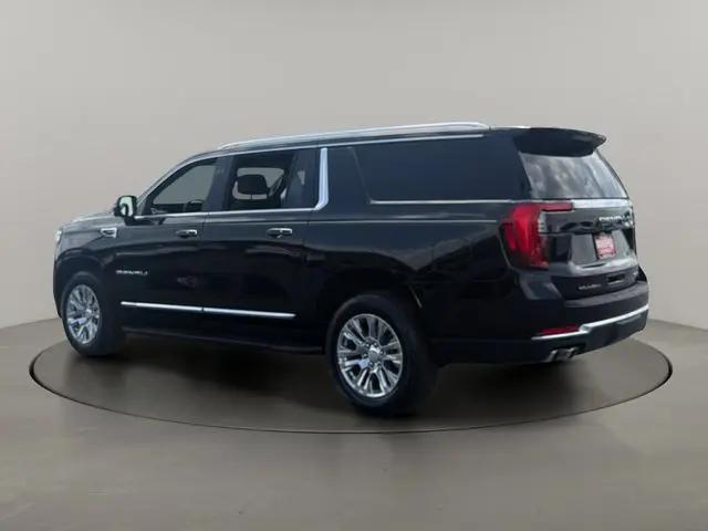 2025 GMC Yukon XL 4WD Denali