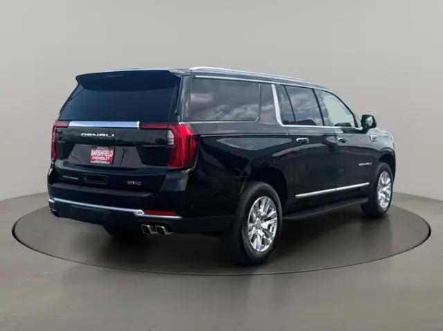 2025 GMC Yukon XL 4WD Denali
