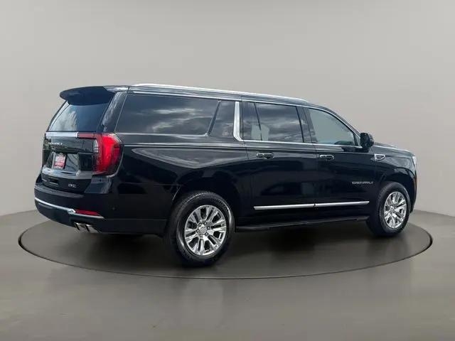 2025 GMC Yukon XL 4WD Denali