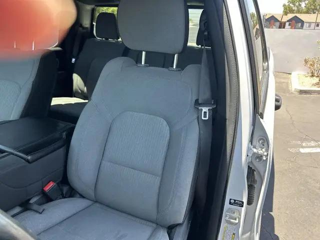 2023 Ram 1500 Big Horn Crew Cab 4x4 57 Box