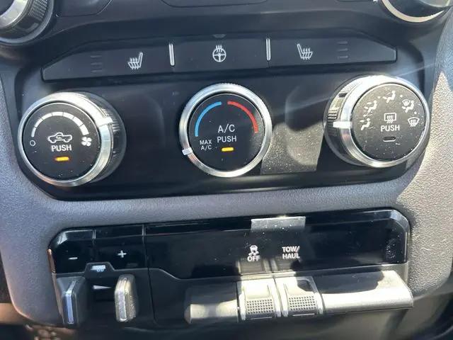 2023 Ram 1500 Big Horn Crew Cab 4x4 57 Box