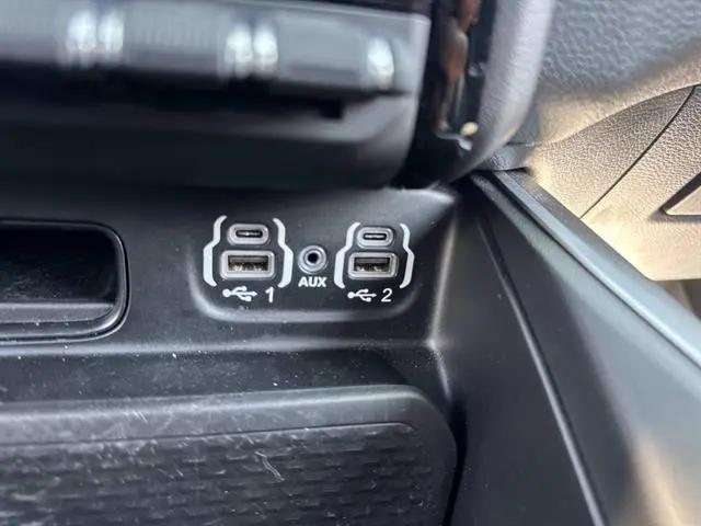 2023 Ram 1500 Big Horn Crew Cab 4x4 64 Box