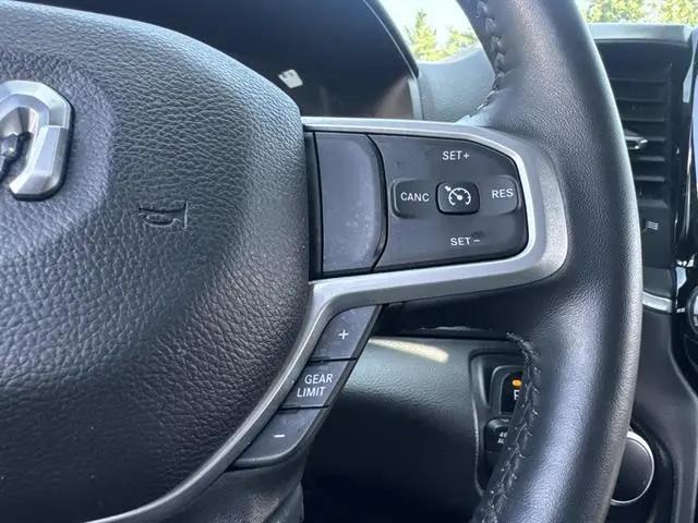2023 Ram 1500 Big Horn Crew Cab 4x4 64 Box