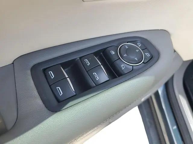 2021 Cadillac XT5 FWD Premium Luxury