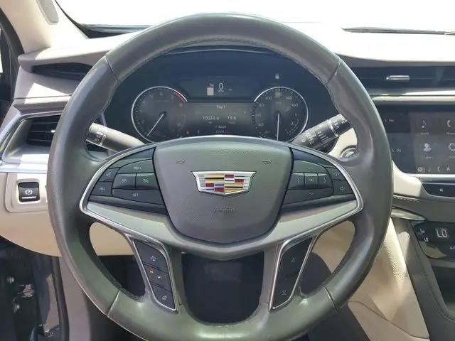 2021 Cadillac XT5 FWD Premium Luxury