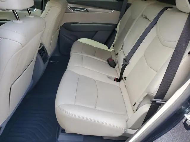2021 Cadillac XT5 FWD Premium Luxury