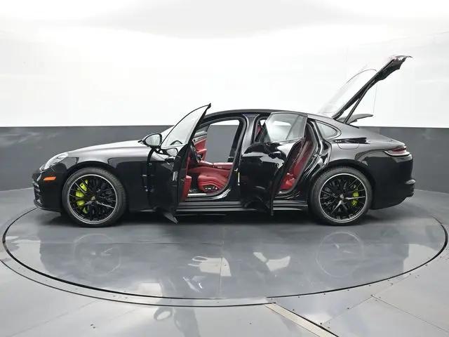 2021 Porsche Panamera E-Hybrid Turbo S